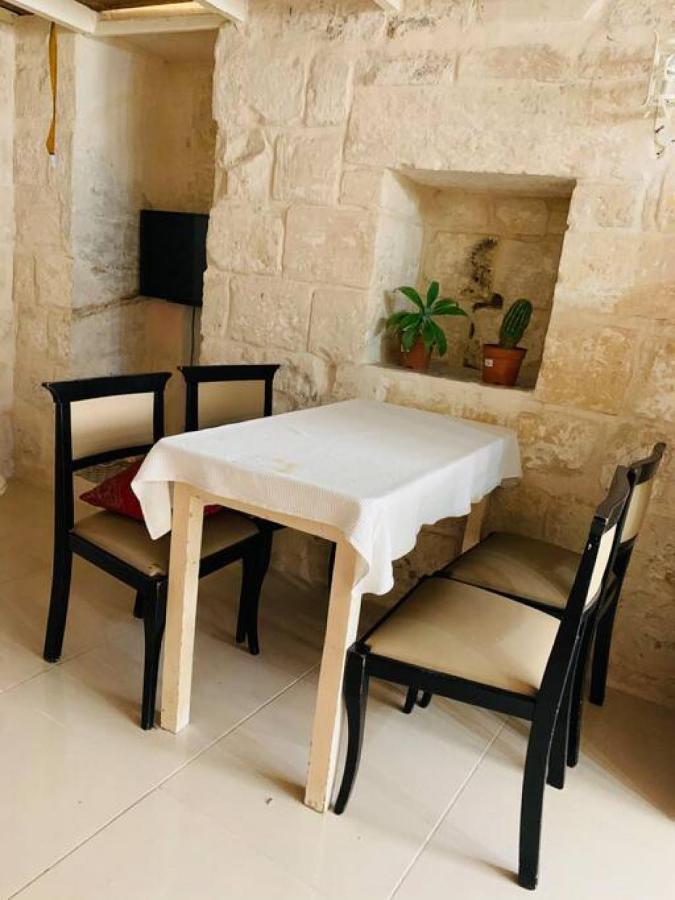 Serenity Qormi Екстериор снимка