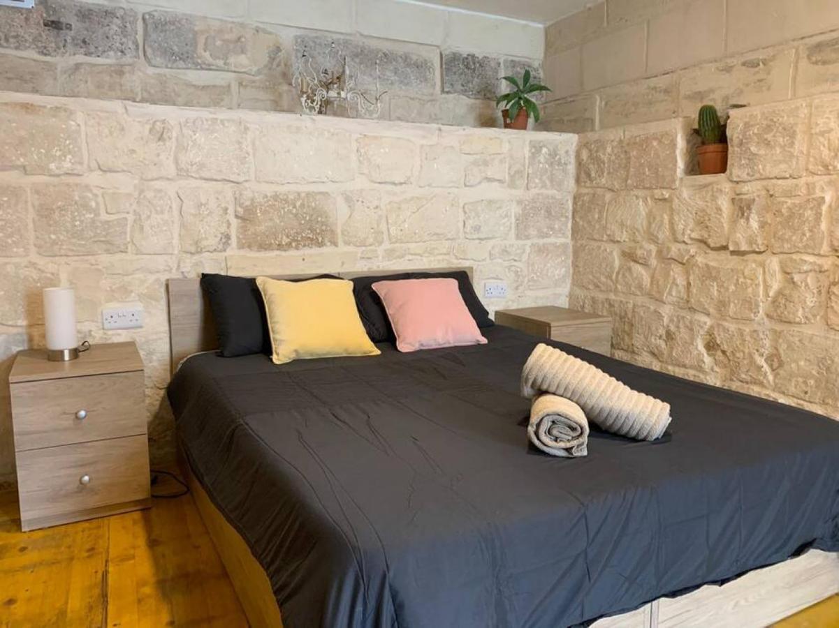 Serenity Qormi Екстериор снимка