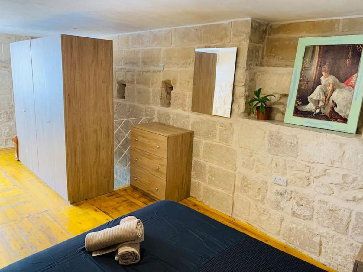 Serenity Qormi Екстериор снимка